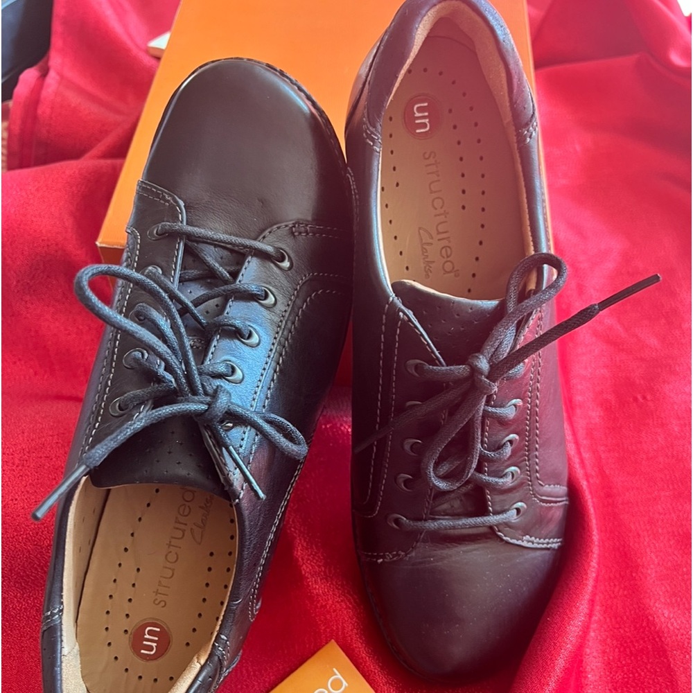 ❤️❤️ Unstructured by Clark’s Black Leather Lace Up Loafer “NWT” ❤️❤️
